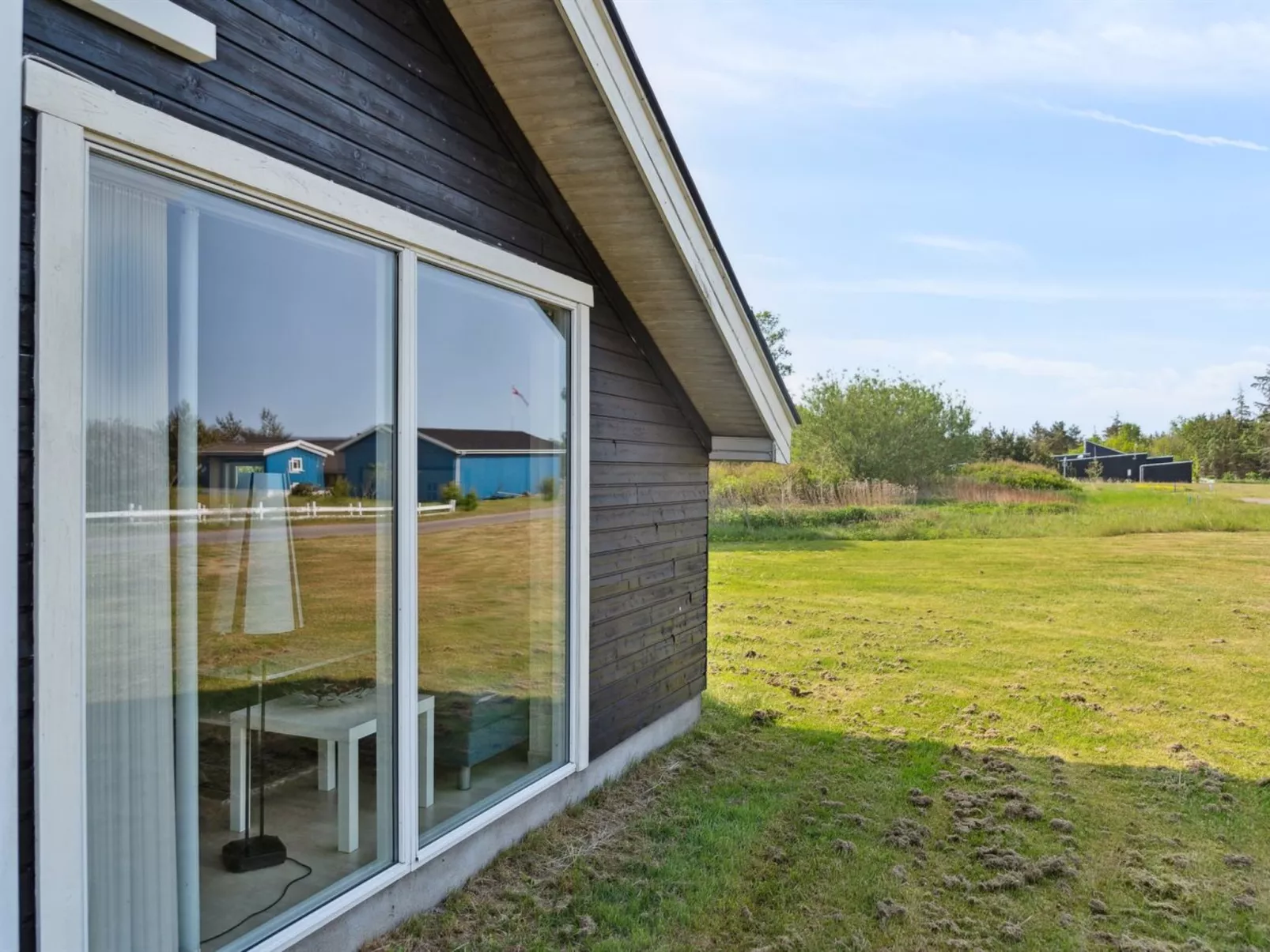"Jil" - 750m from the sea-Outside
