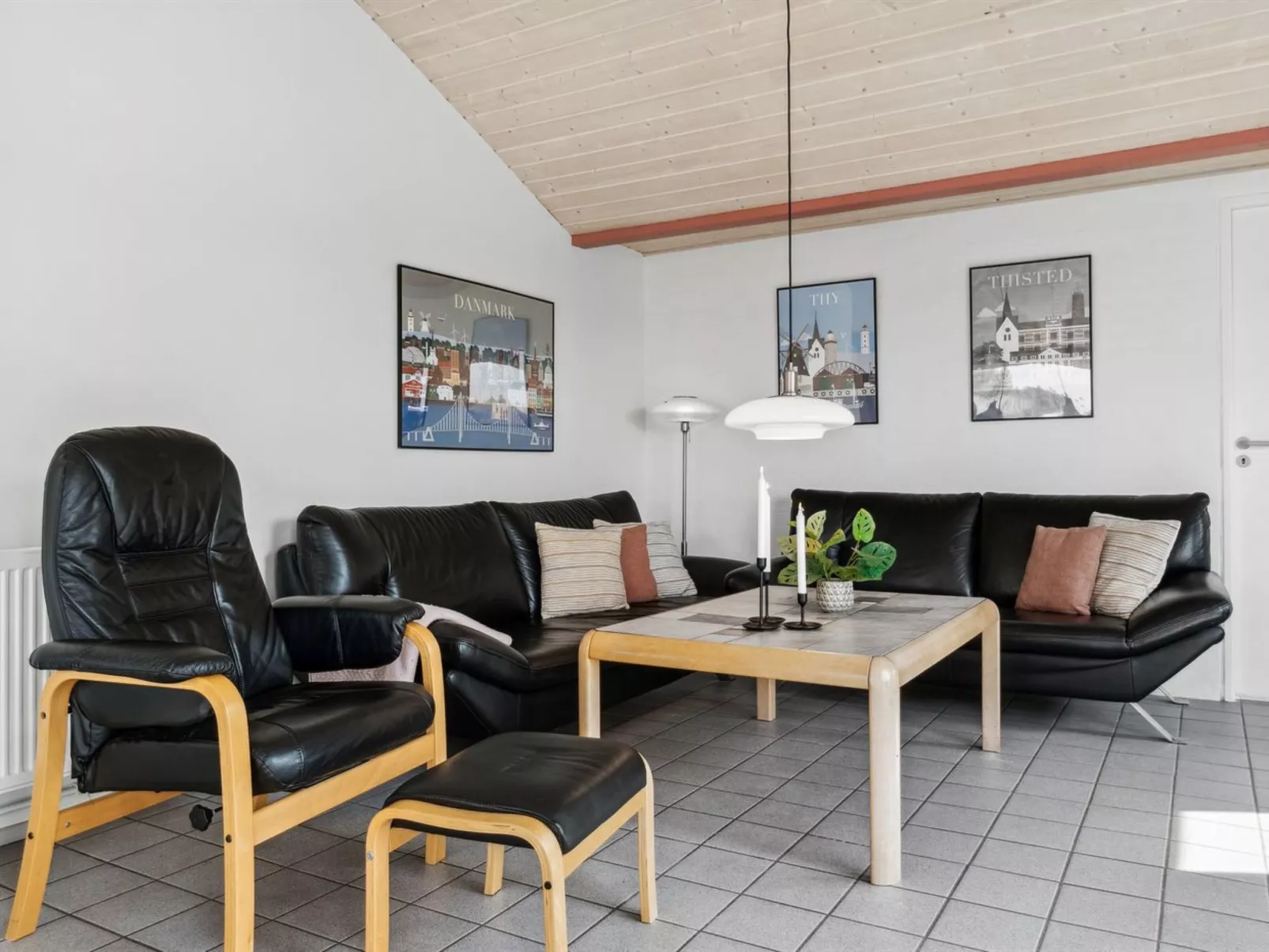 "Zoya" - 900m from the sea-Inside