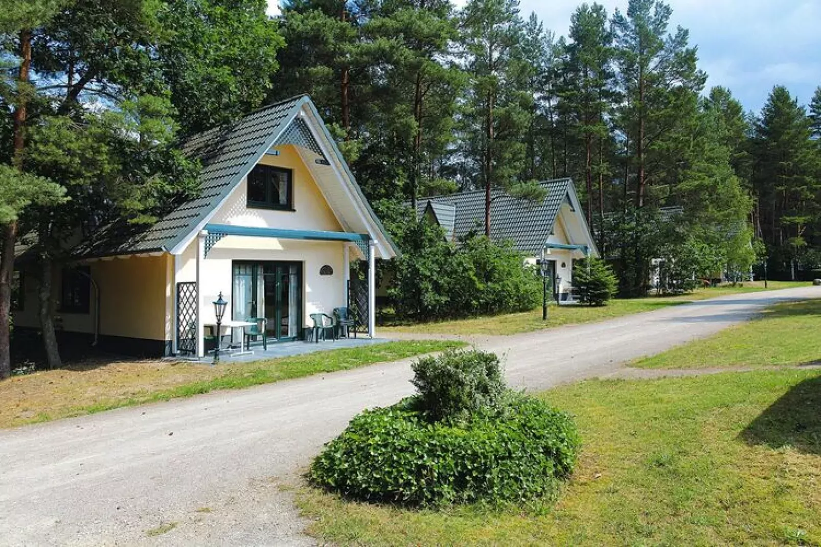 Doppelhaushälfte Typ 1 45 qm-Exterior summer