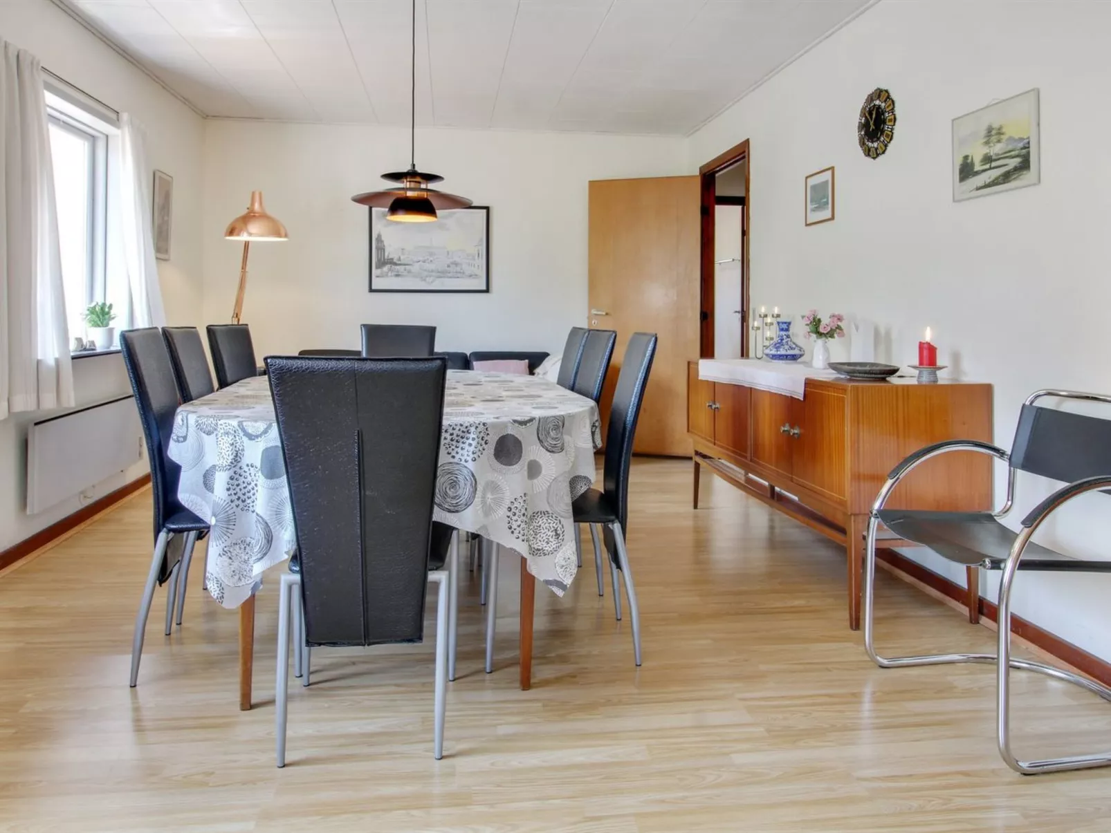 "Eberg" - 2.8km from the sea-Inside
