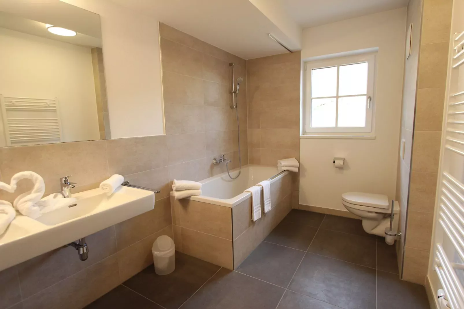 Chalet Susanna S-Bathroom