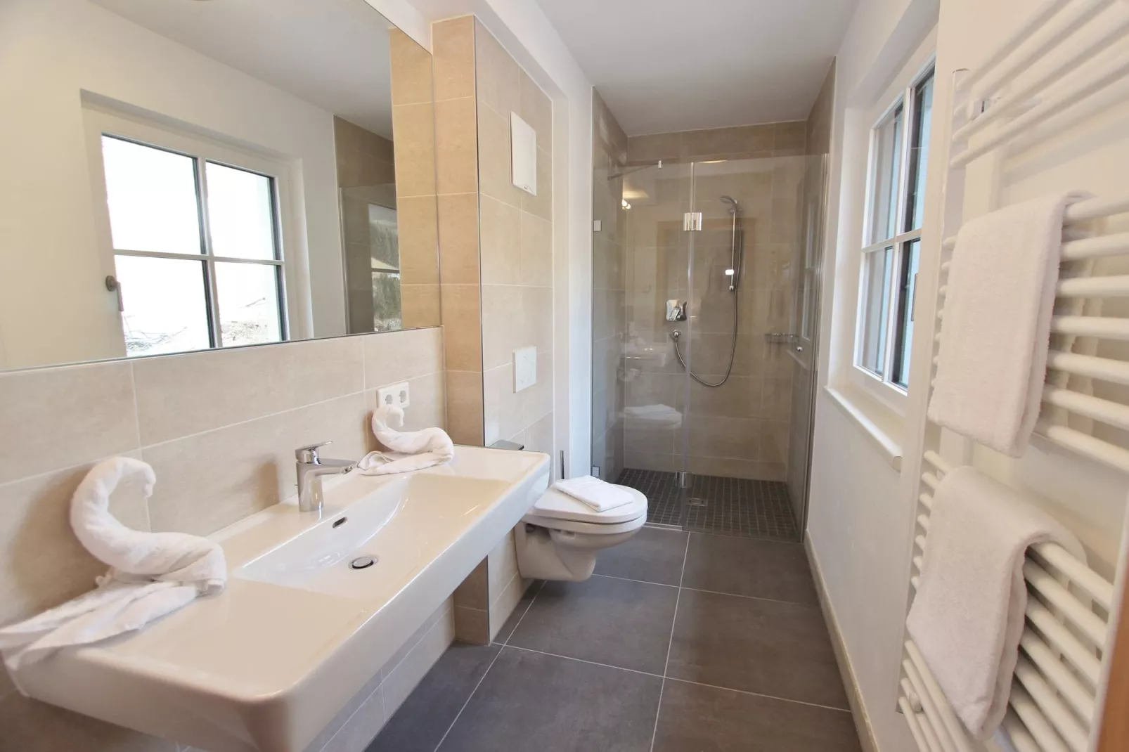 Chalet Susanna S-Bathroom