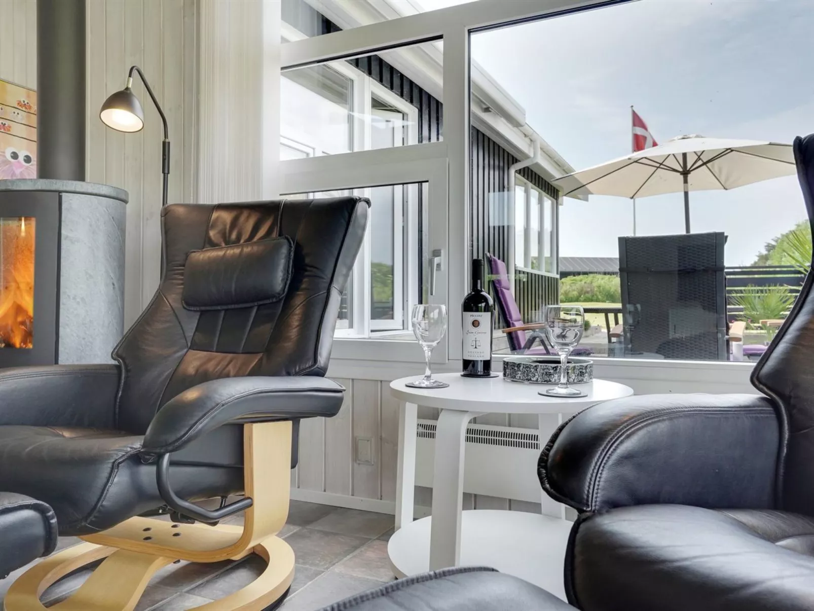 "Tinja" - 700m from the sea-Drinnen