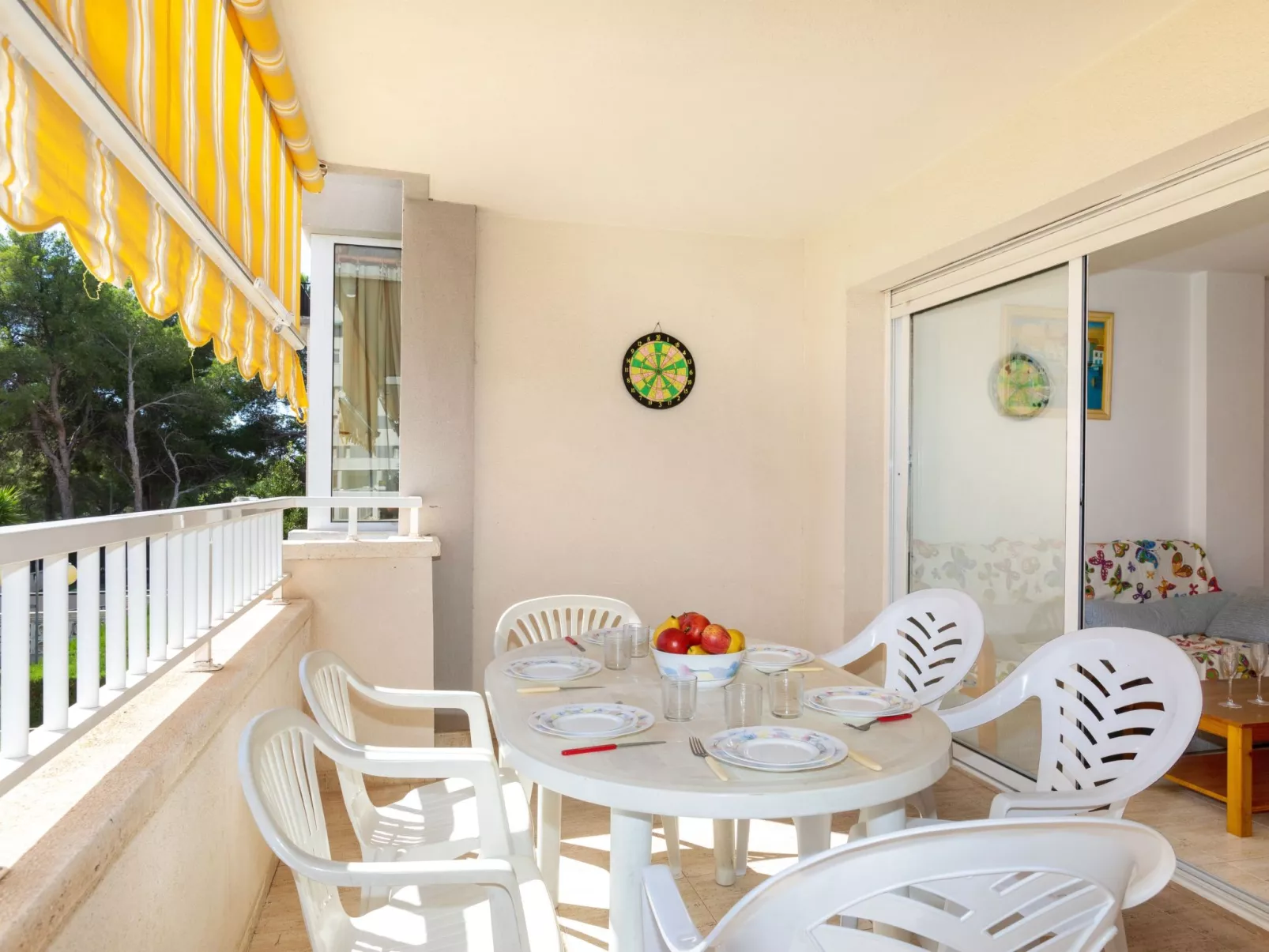 Apartamentos Miranda-Outside