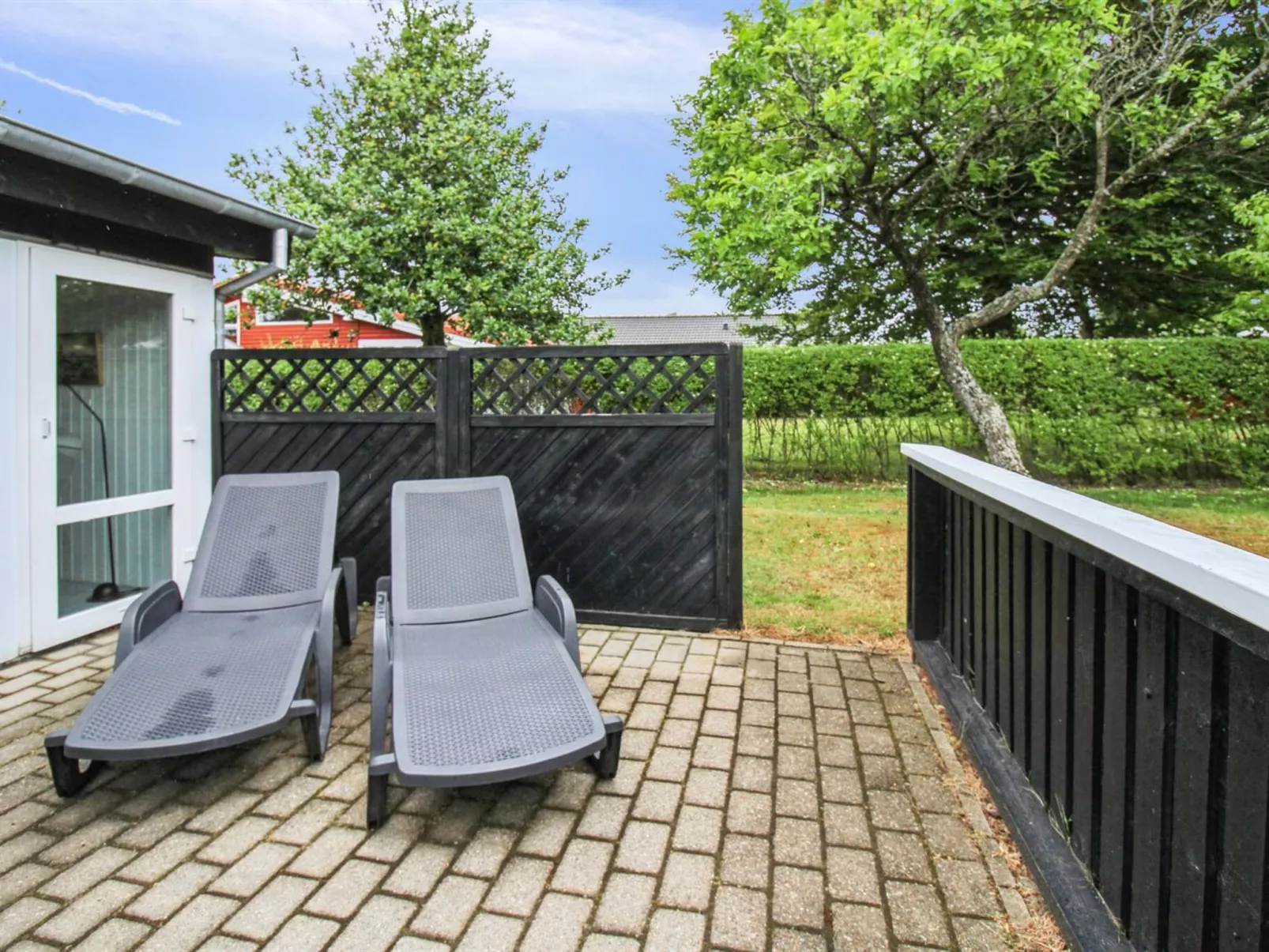 "Siouxsie" - 500m from the sea-Draußen