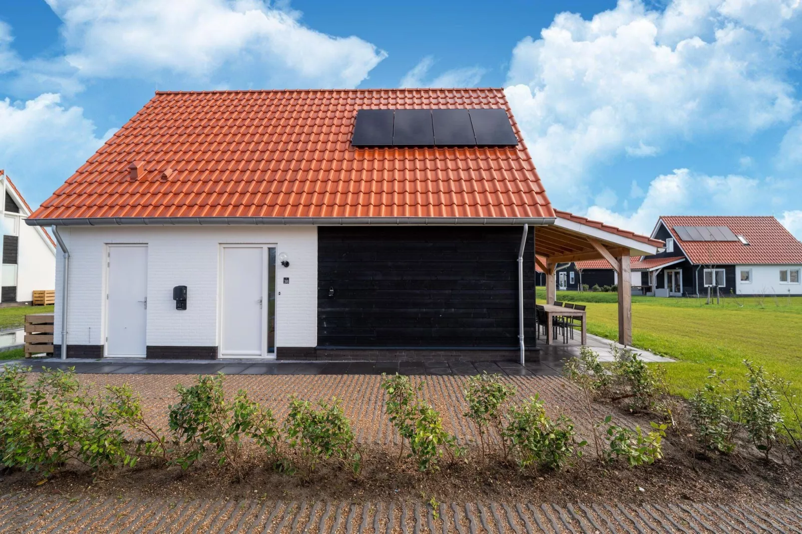 De Pluvier Huis Nr 38-Gardens summer