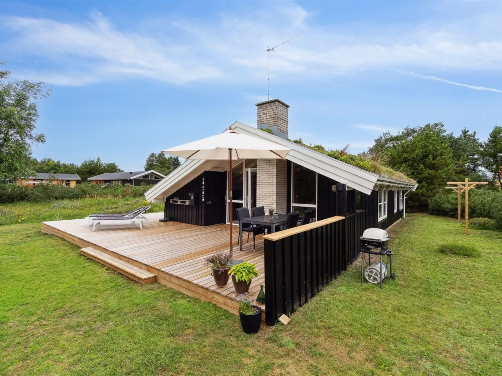 "Alexi" - 150m from the sea-Outside