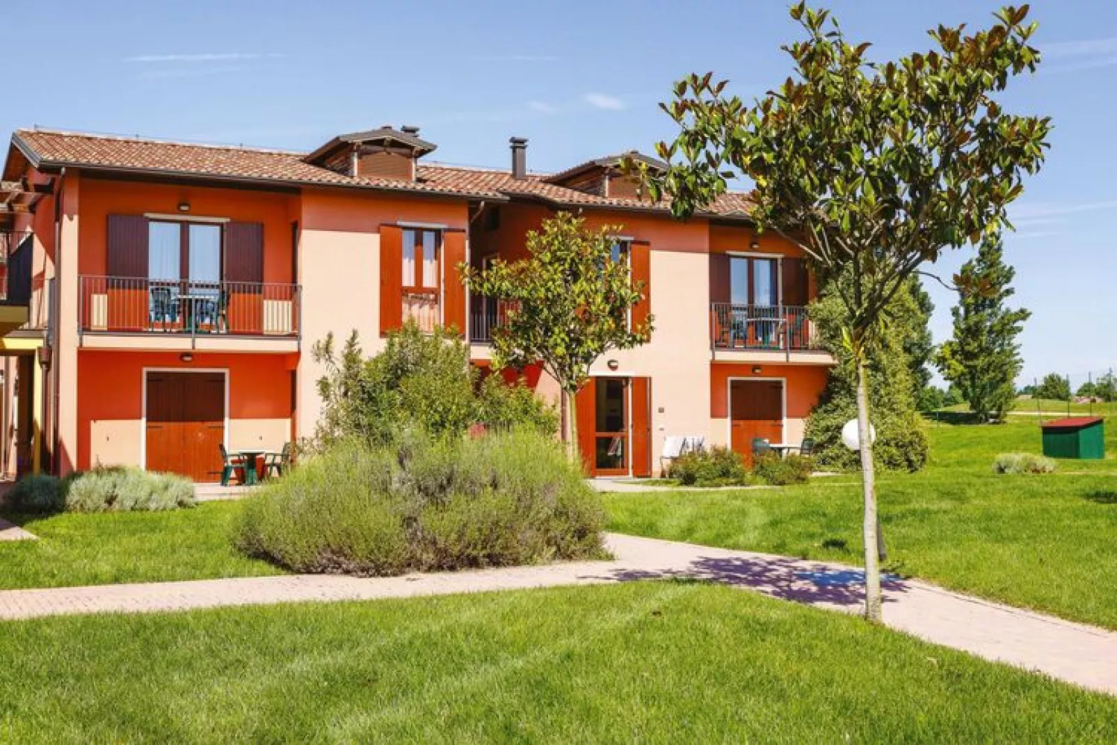 Residence Eden, Peschiera-trilo-Außenbereich Sommer