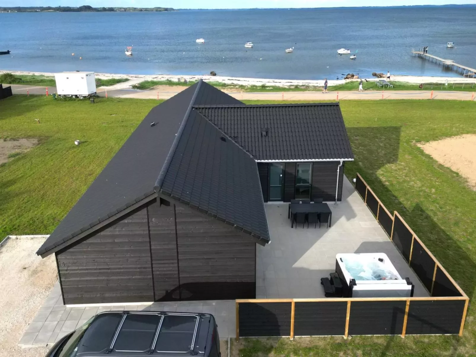 "Eino" - 30m from the sea-Outside