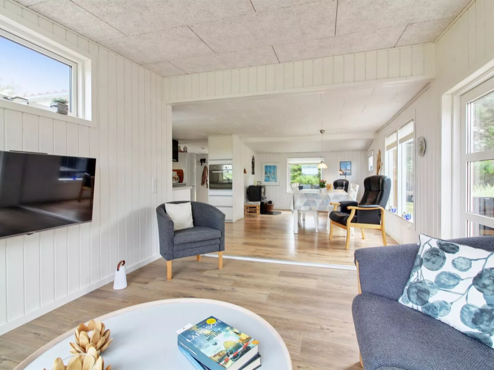 "Daren" - 600m from the sea-Inside