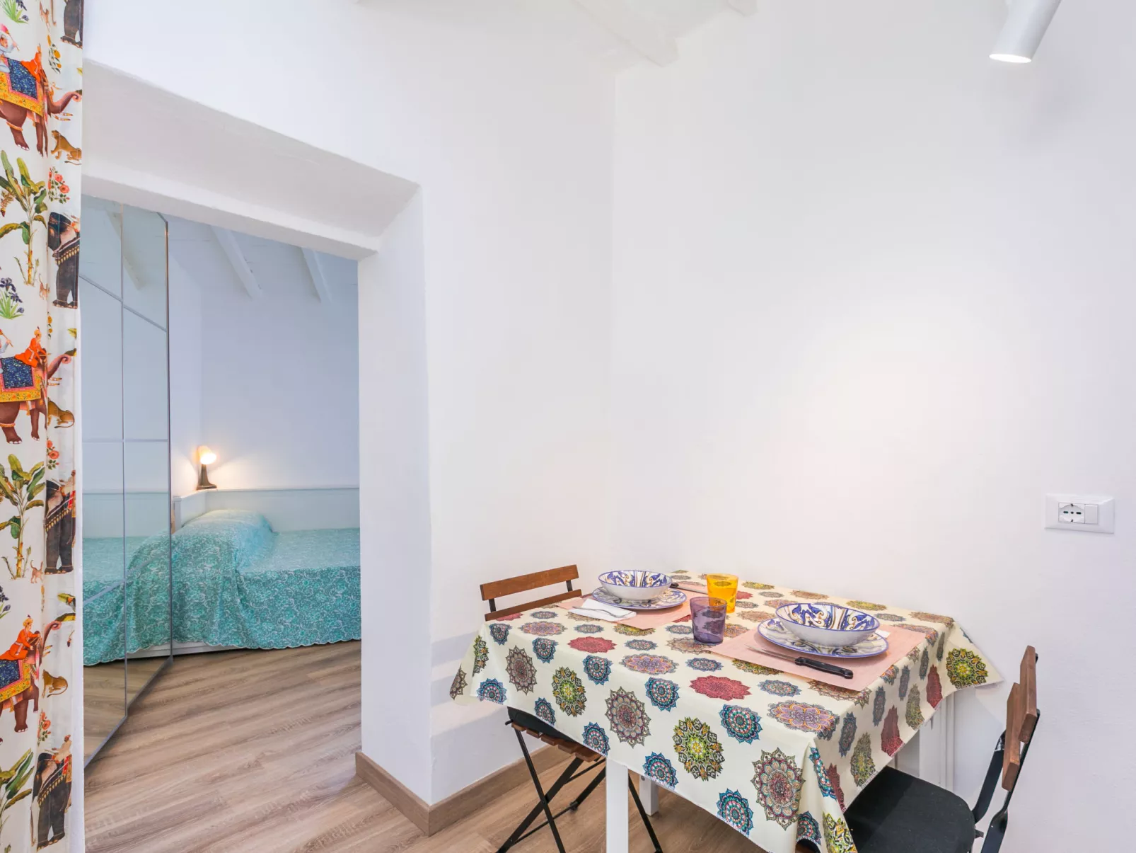 Domus Mariae-Inside