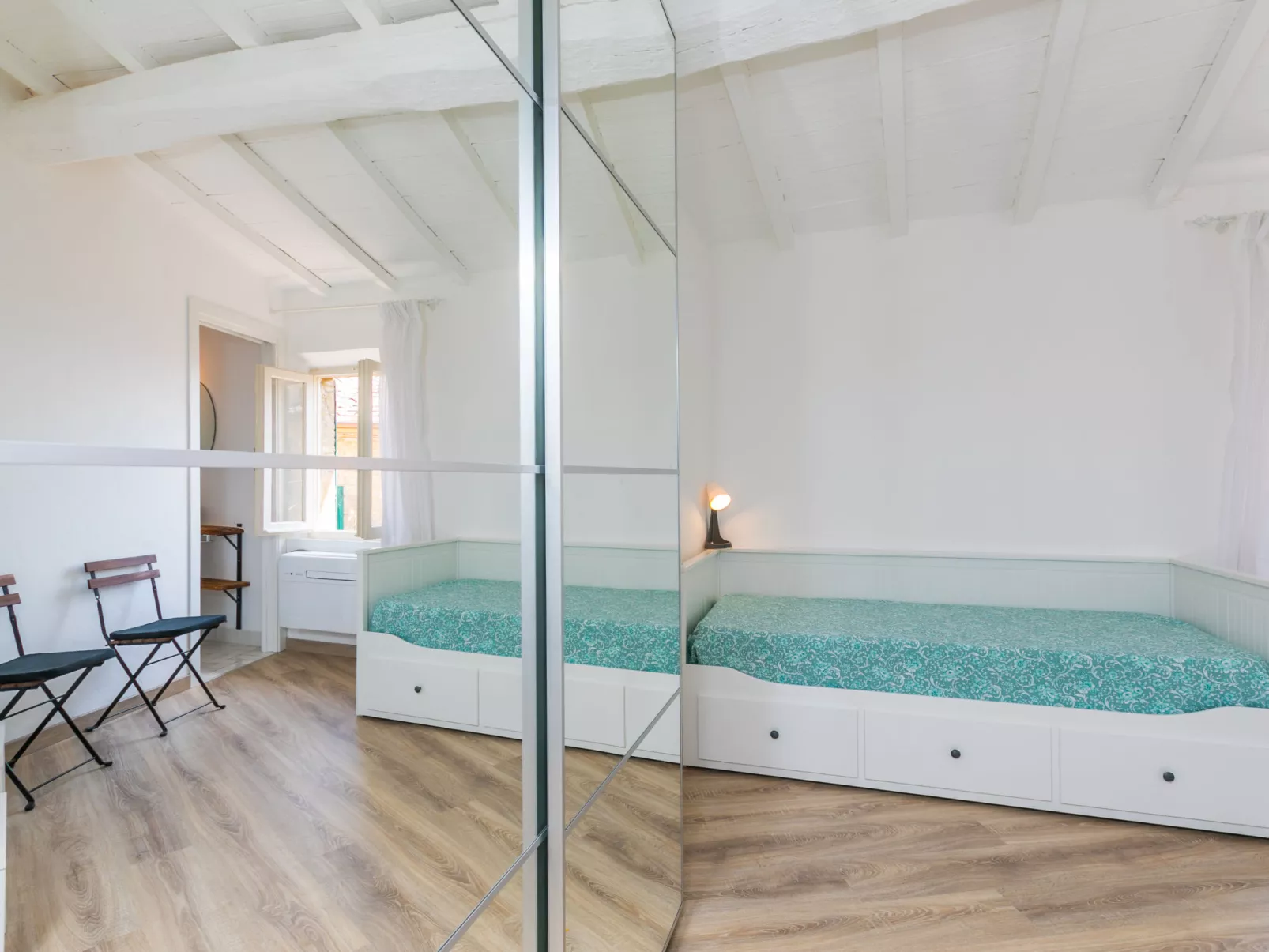 Domus Mariae-Inside