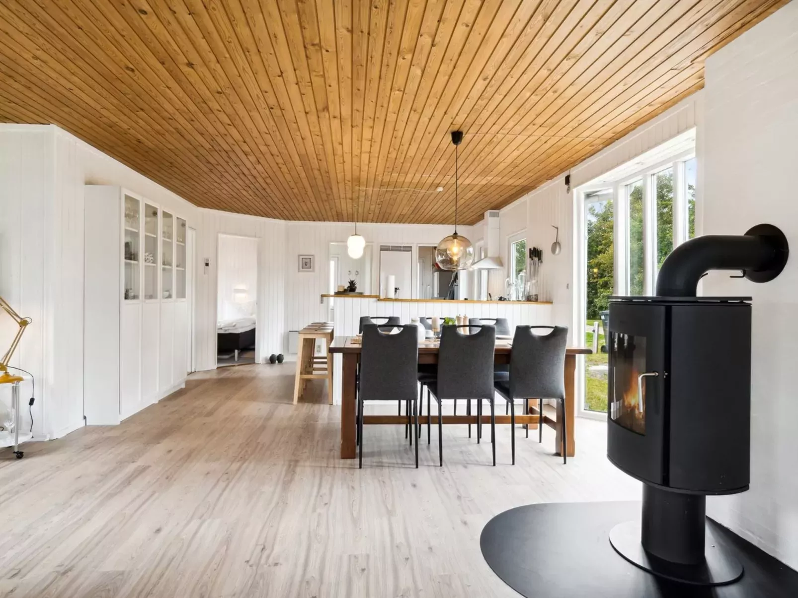 "Neea" - 280m from the sea-Inside