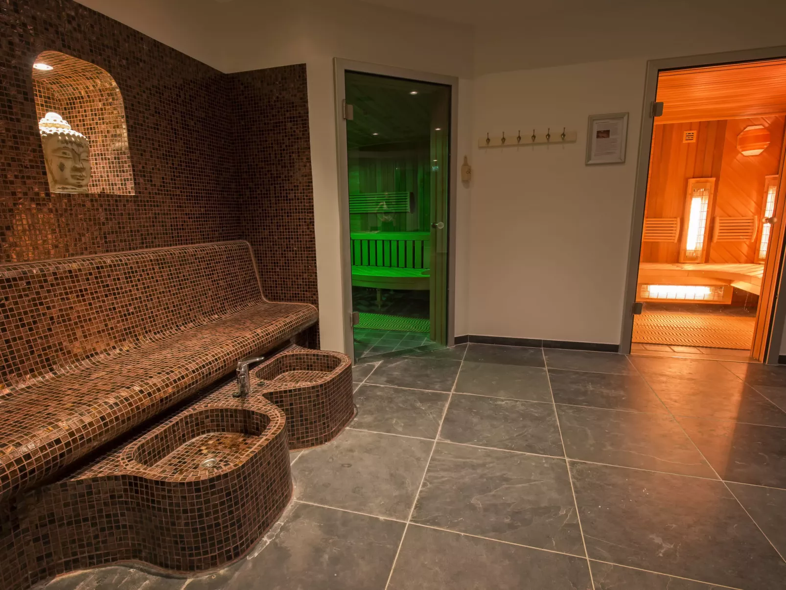 Daelenbroeck Sauna 8-Inside