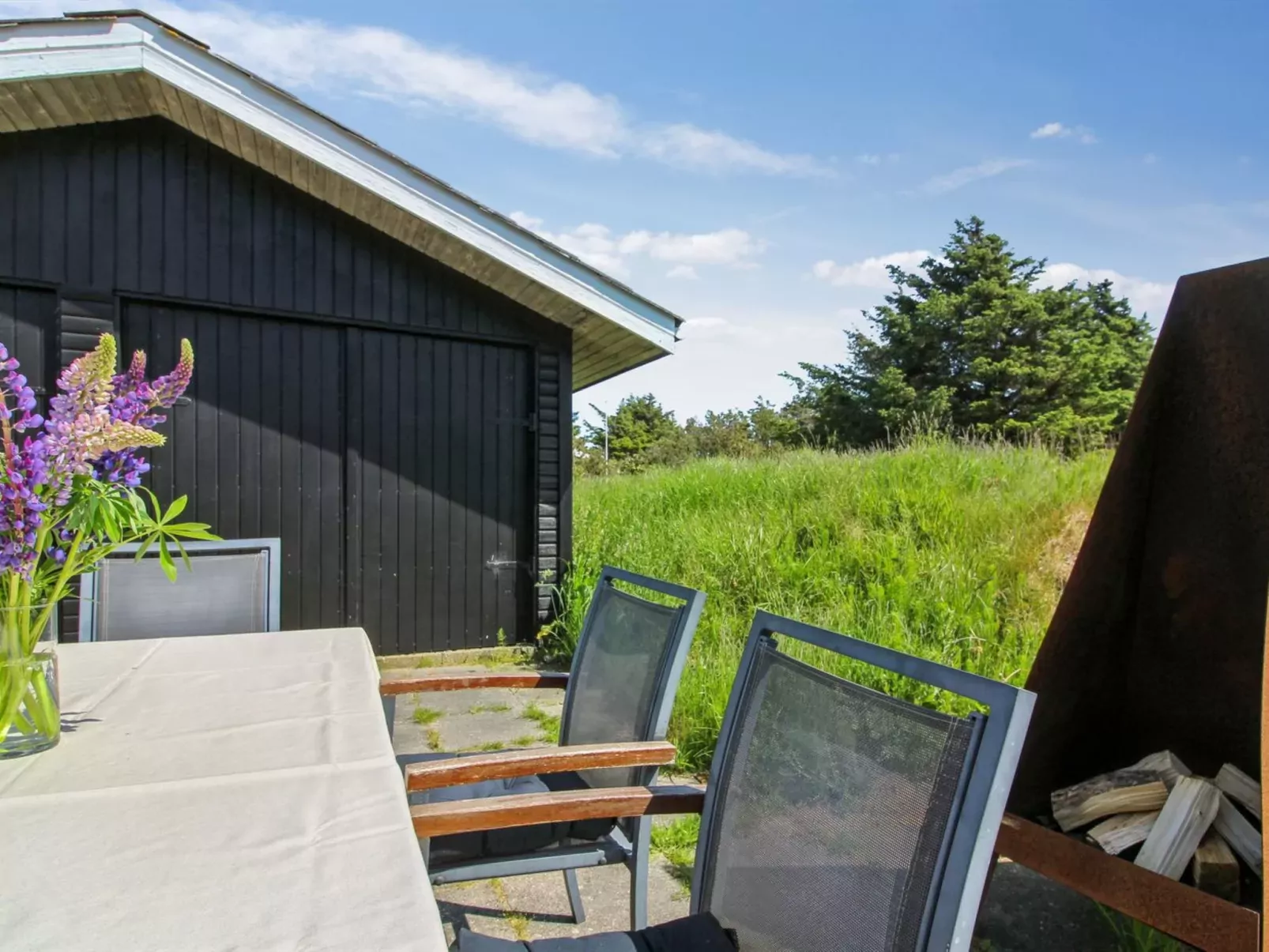 "Herma" - 300m from the sea-Draußen