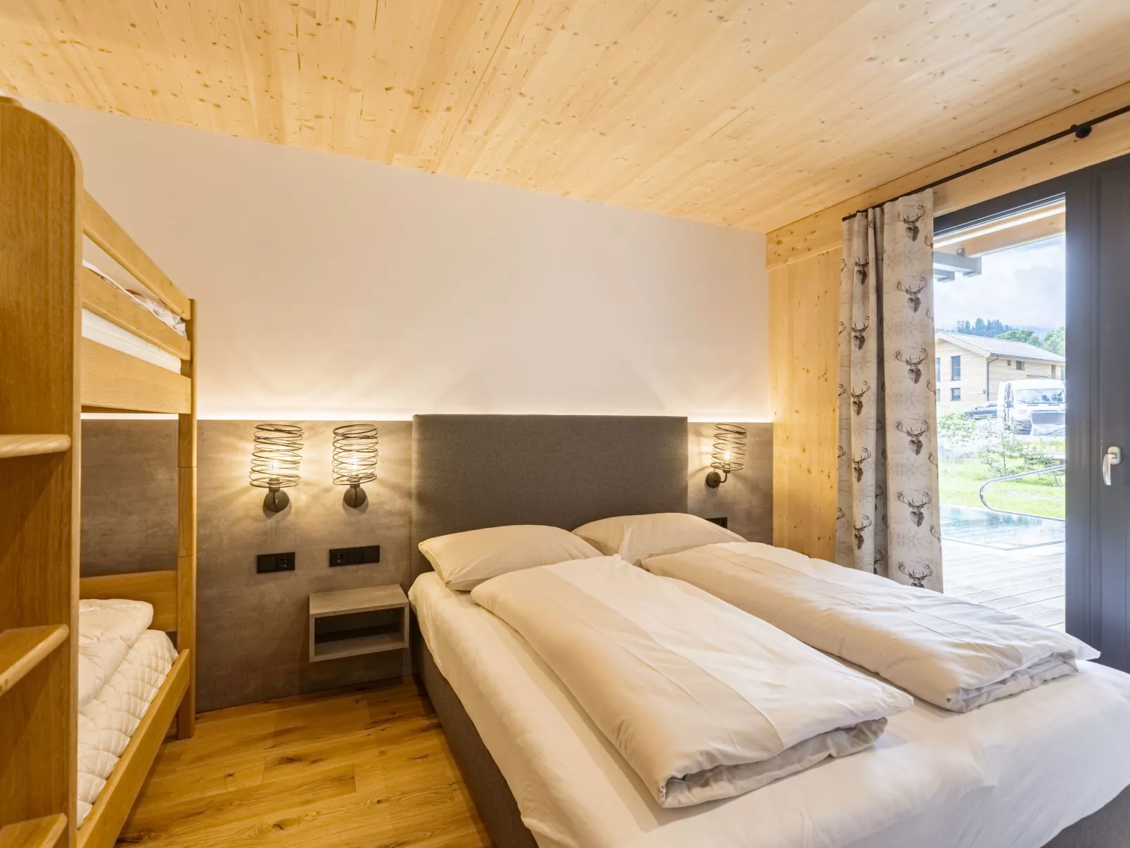 # 3a mit Sauna & Pool-Inside