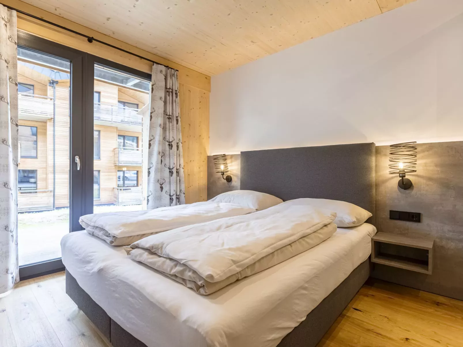 # 3a mit Sauna & Pool-Inside