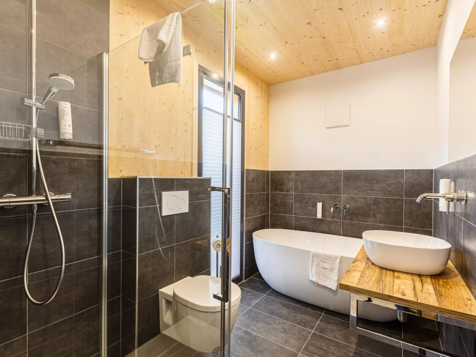 Penthouse # 1b mit Sauna&Außenbadewanne-Inside