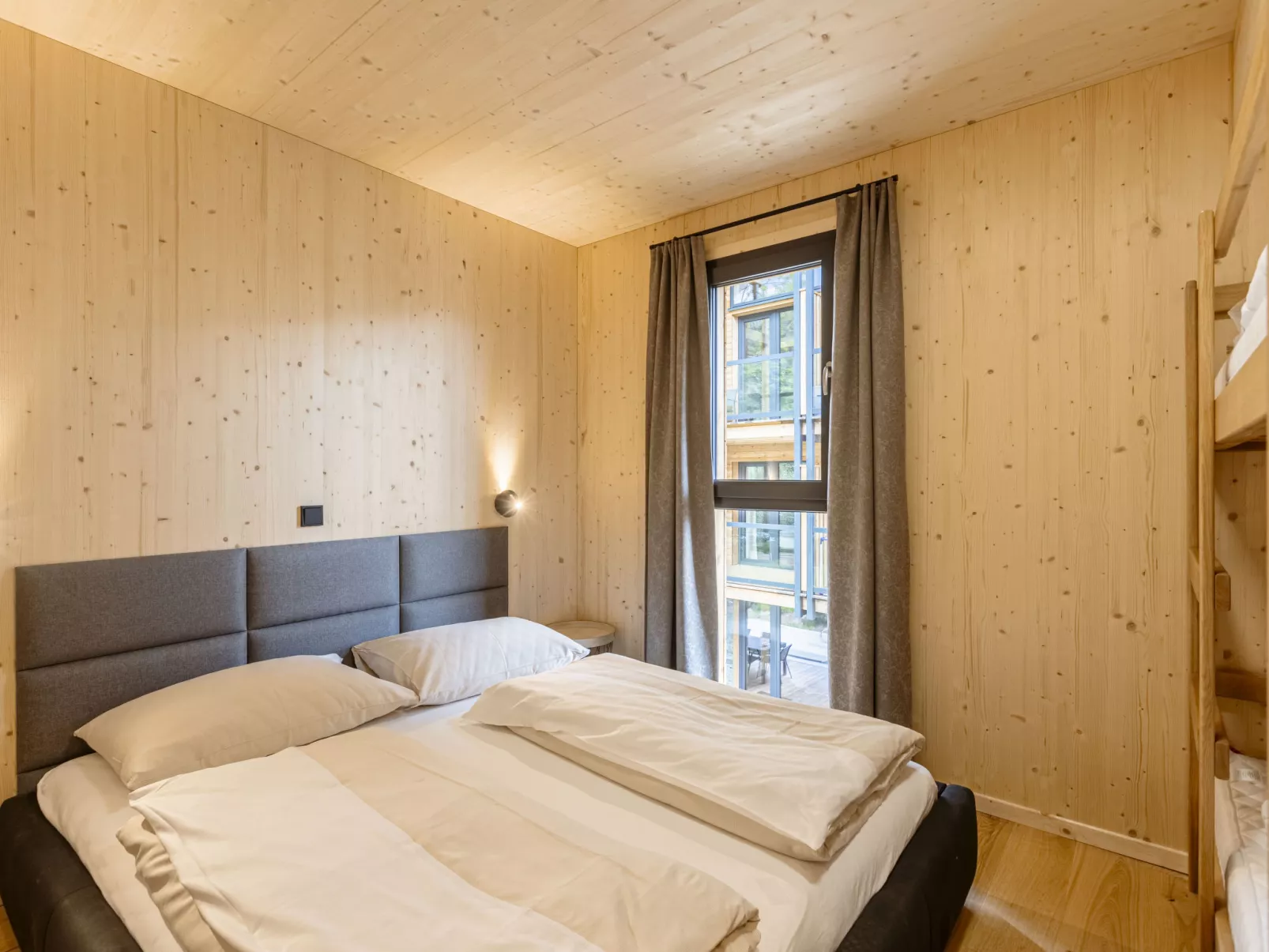 Penthouse # 1b mit Sauna&Außenbadewanne-Inside