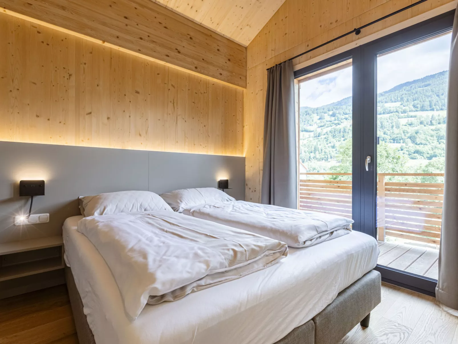 Penthouse # 2b mit Sauna&Außenbadewanne-Inside