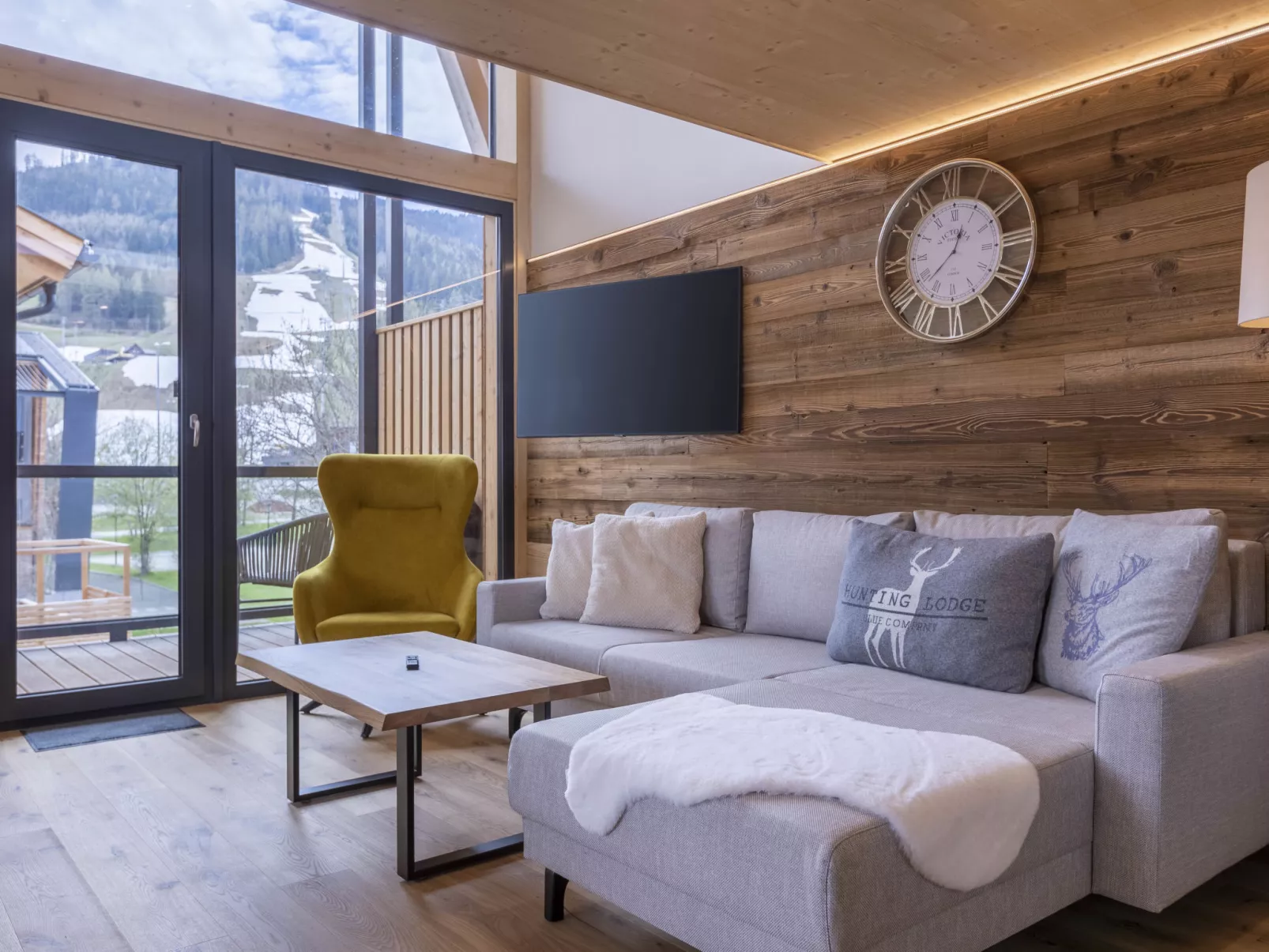 Penthouse # 2c mit Sauna&Außenbadewanne-Drinnen