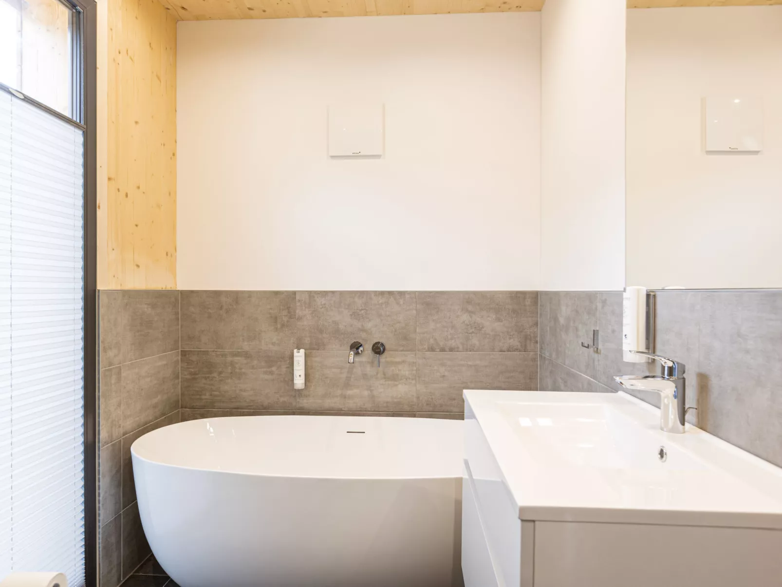 Penthouse # 3c mit Sauna&Außenbadewanne-Inside