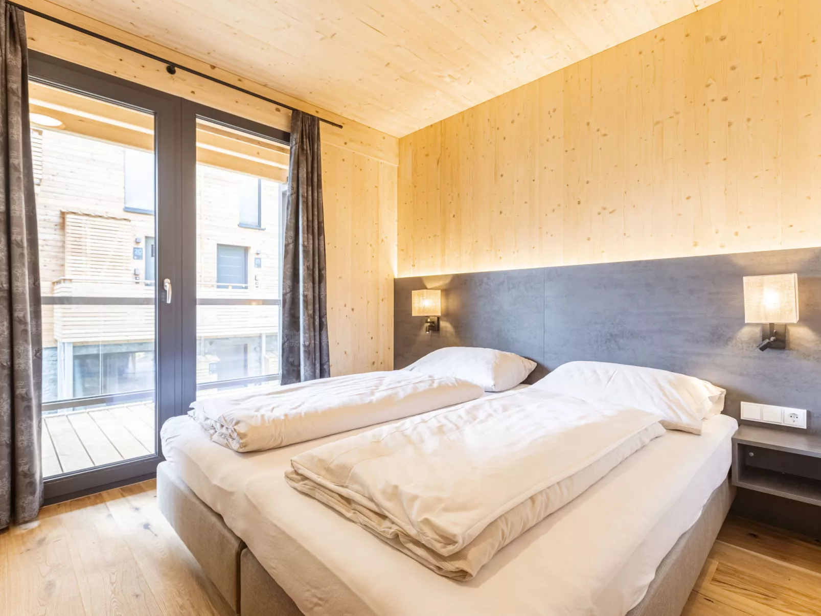 Penthouse # 3c mit Sauna&Außenbadewanne-Inside