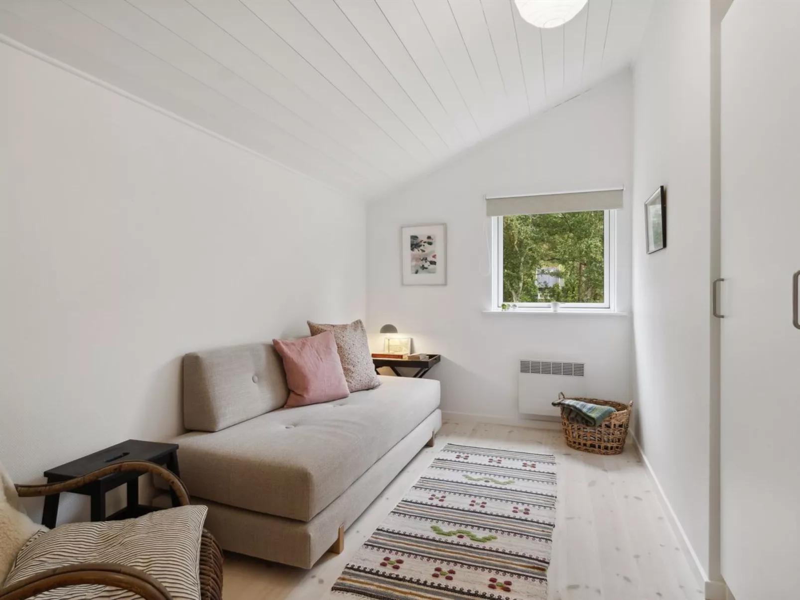 "Lycka" - 3km from the sea-Inside
