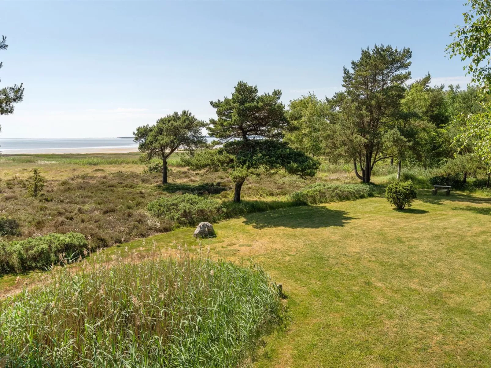 "Lycka" - 3km from the sea-Outside