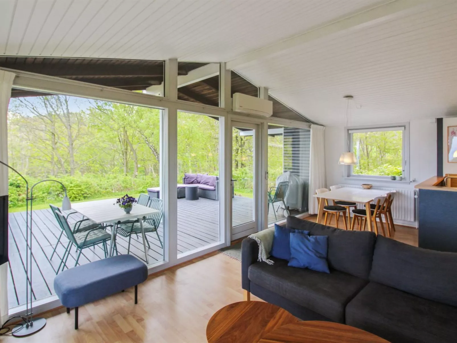 "Esben" - 350m from the sea-Inside