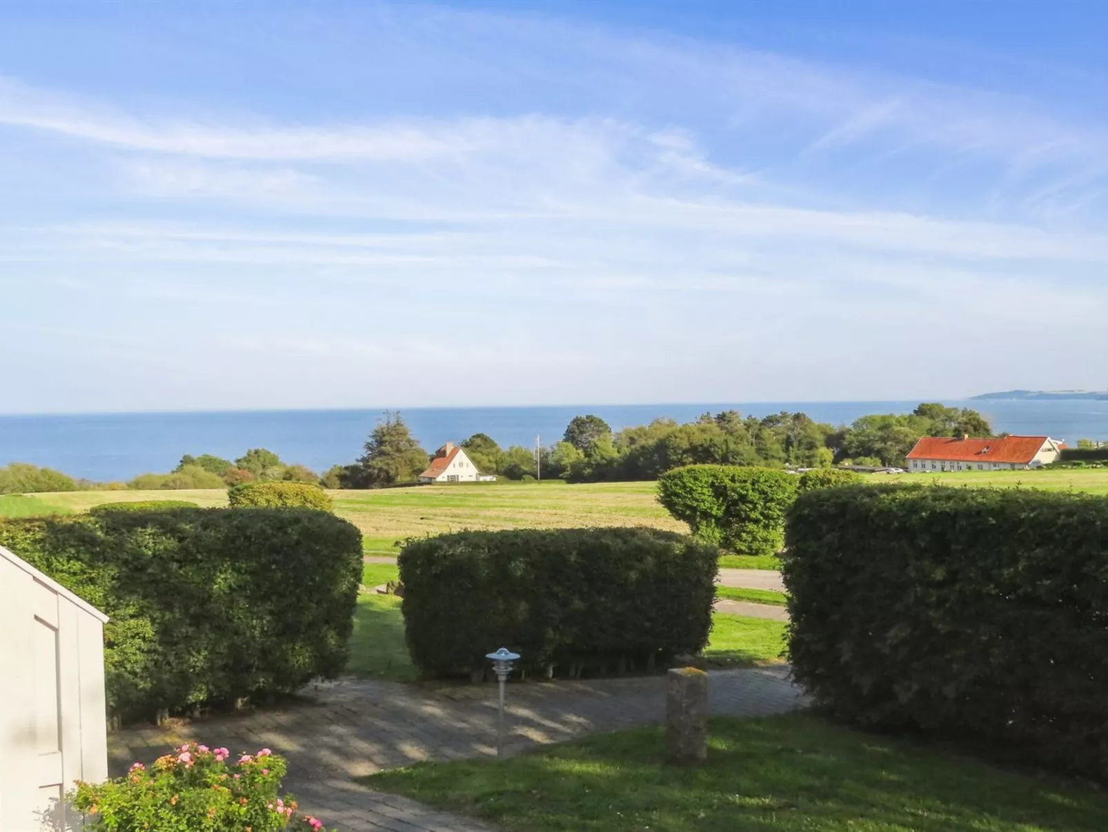 "Ayk" - 400m from the sea-Draußen