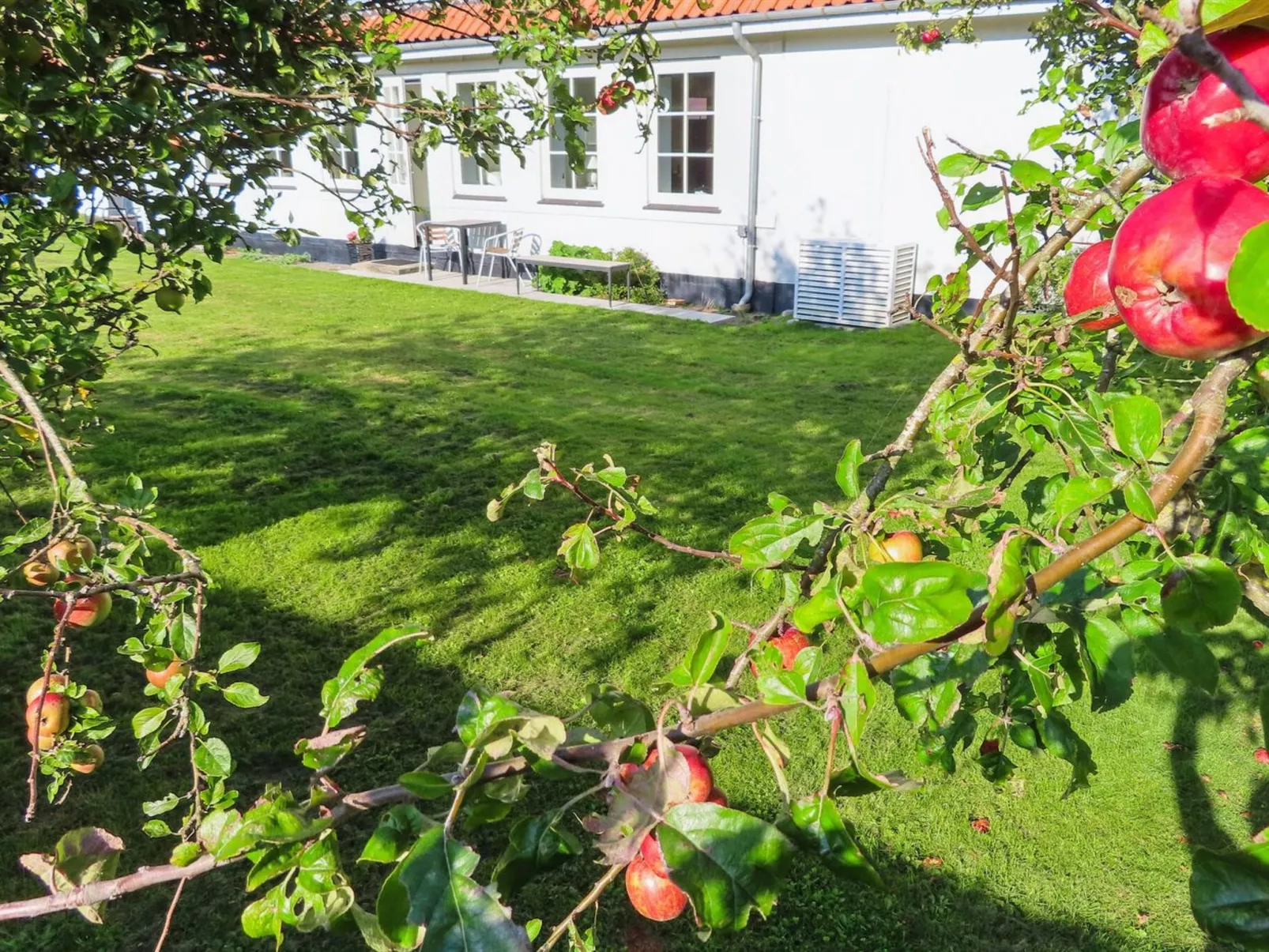 "Ayk" - 400m from the sea-Draußen