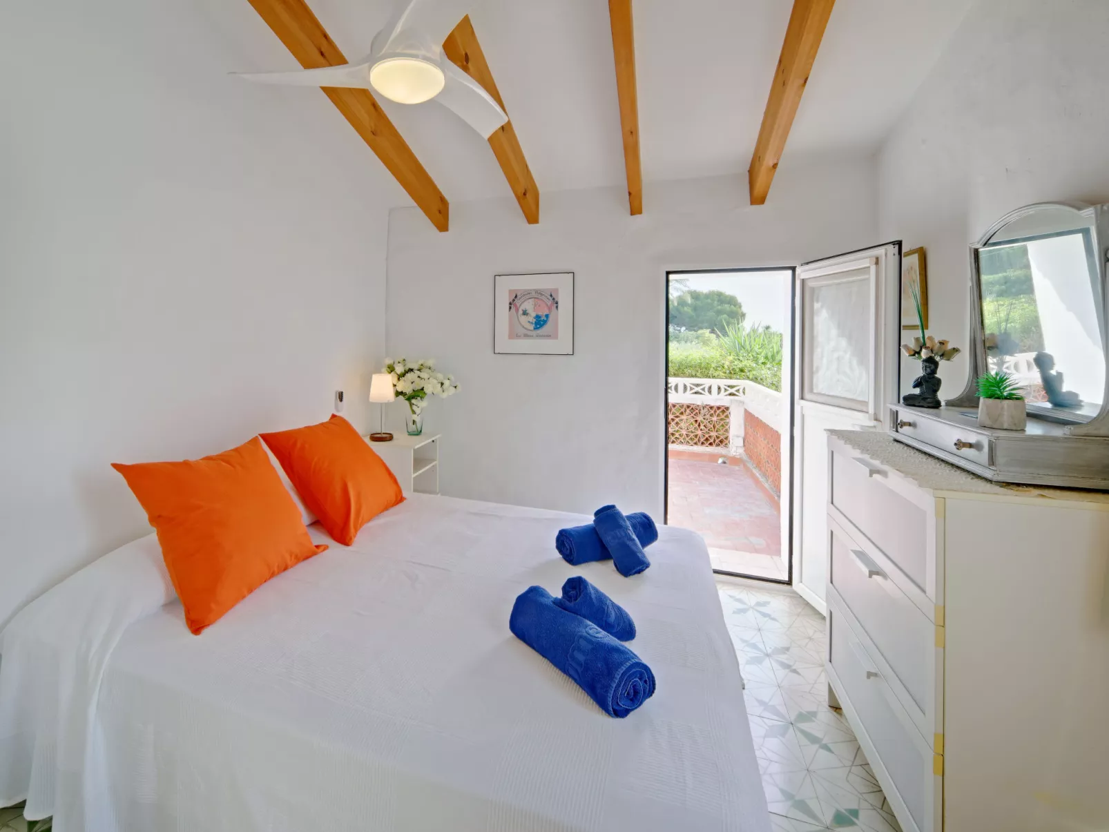 Casa Germaine-Inside