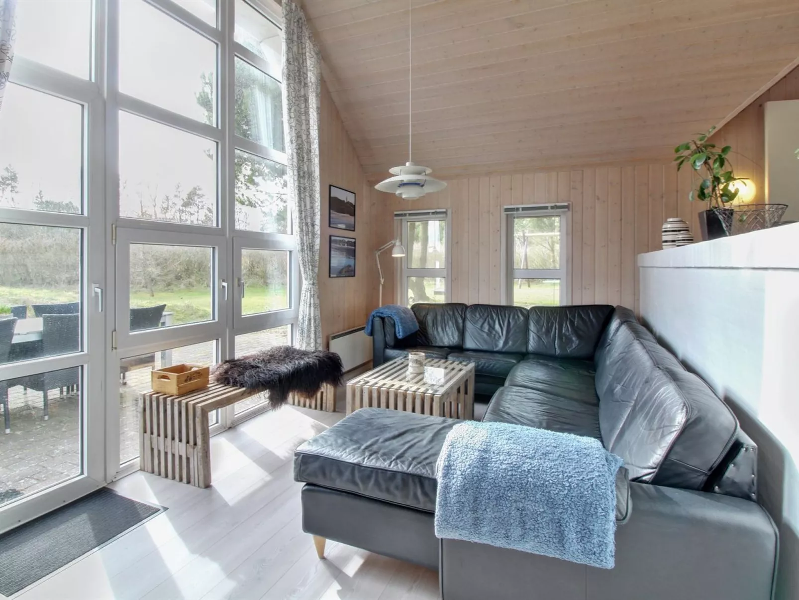 "Annlis" - 4km from the sea-Inside