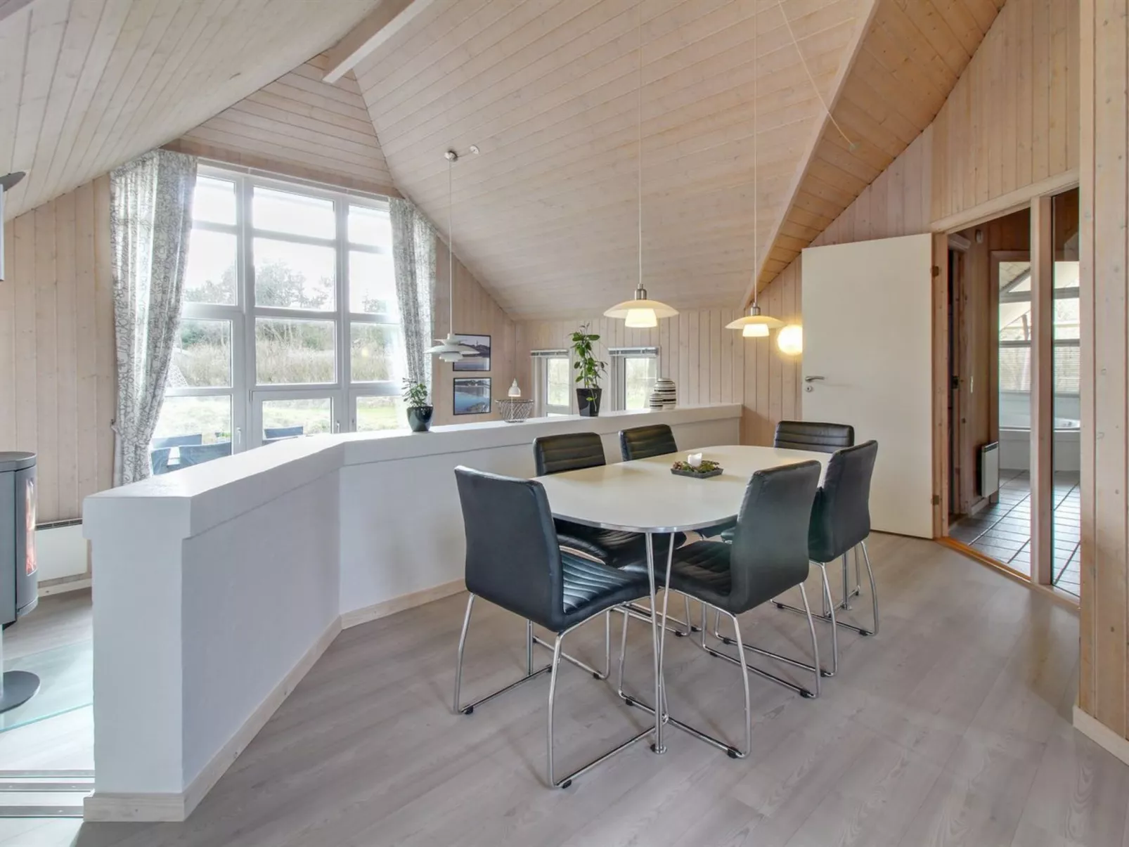 "Annlis" - 4km from the sea-Inside
