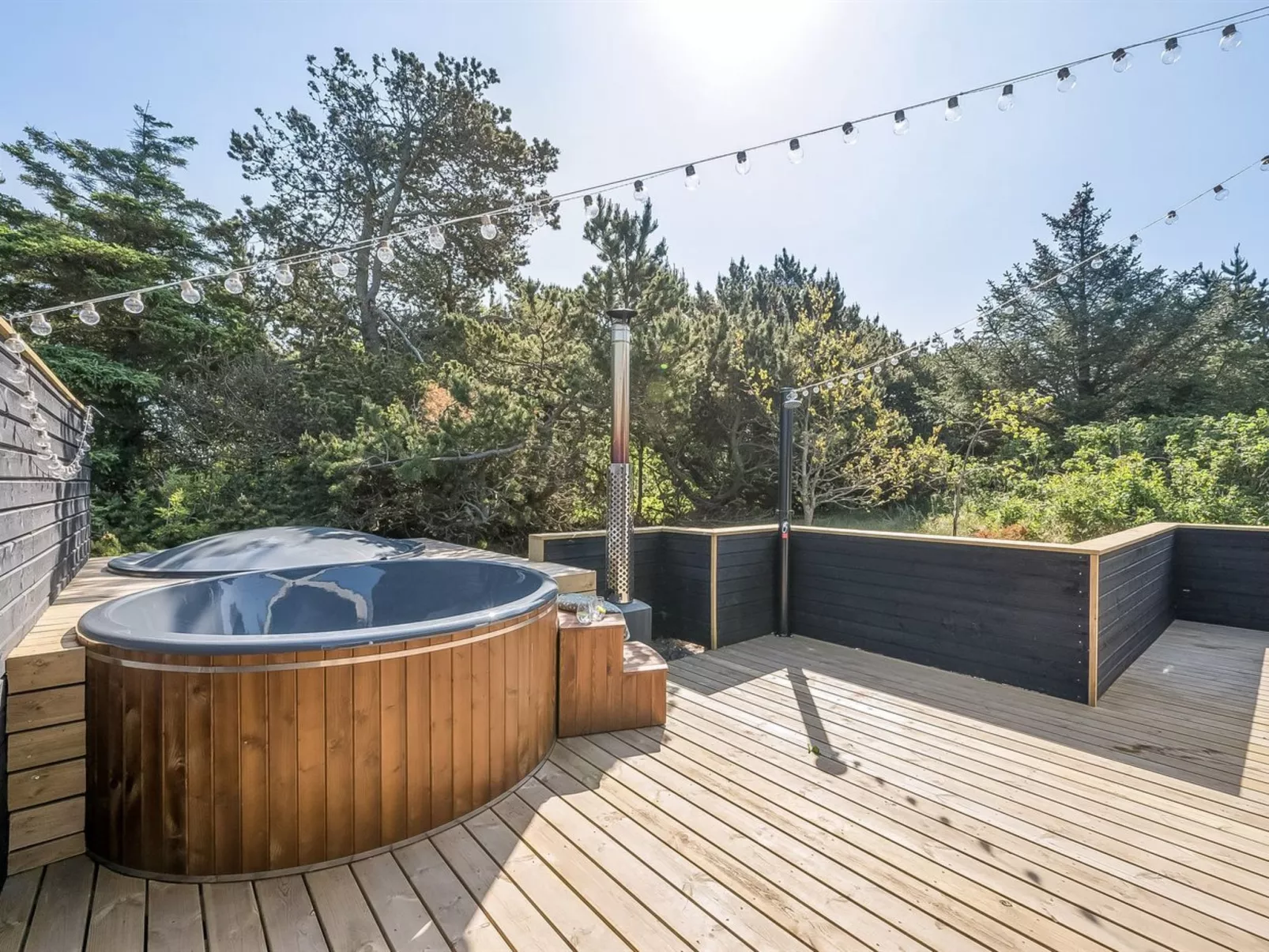 "Finne" - 800m from the sea-Outside