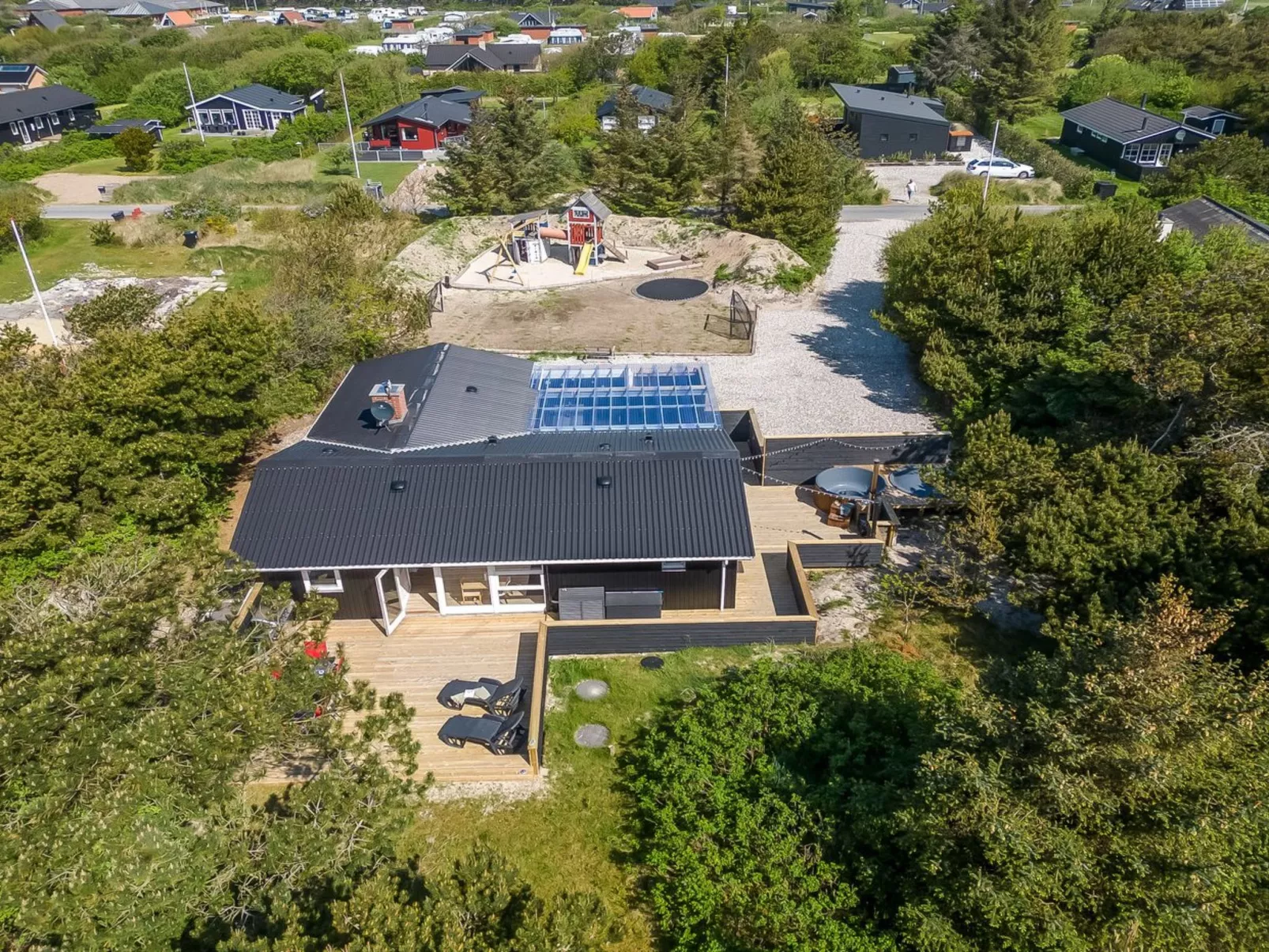 "Finne" - 800m from the sea-Outside