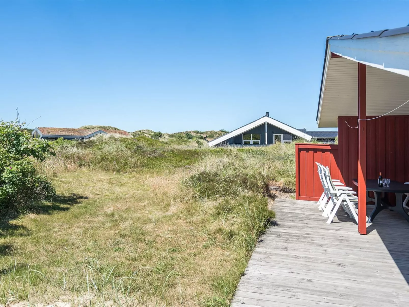 "Kirsten" - 800m from the sea-Outside