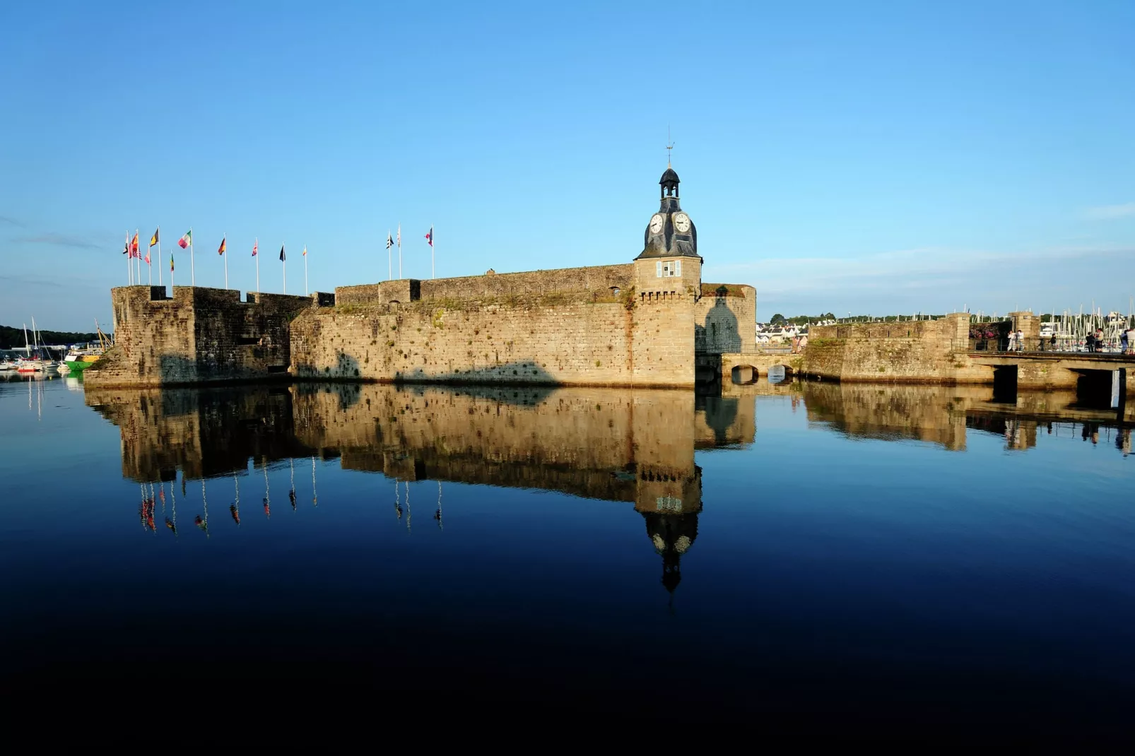 Sur les Quais-Zones été à 20 km