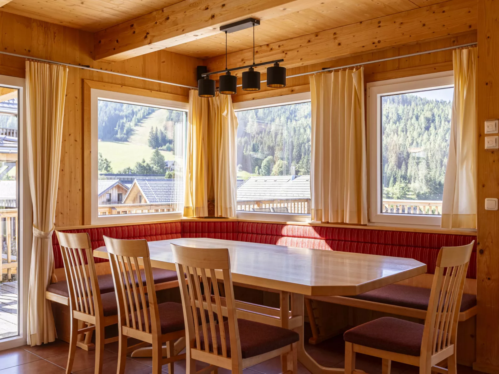 Premium #18 mit Sauna&Sprudelbad-Dedans