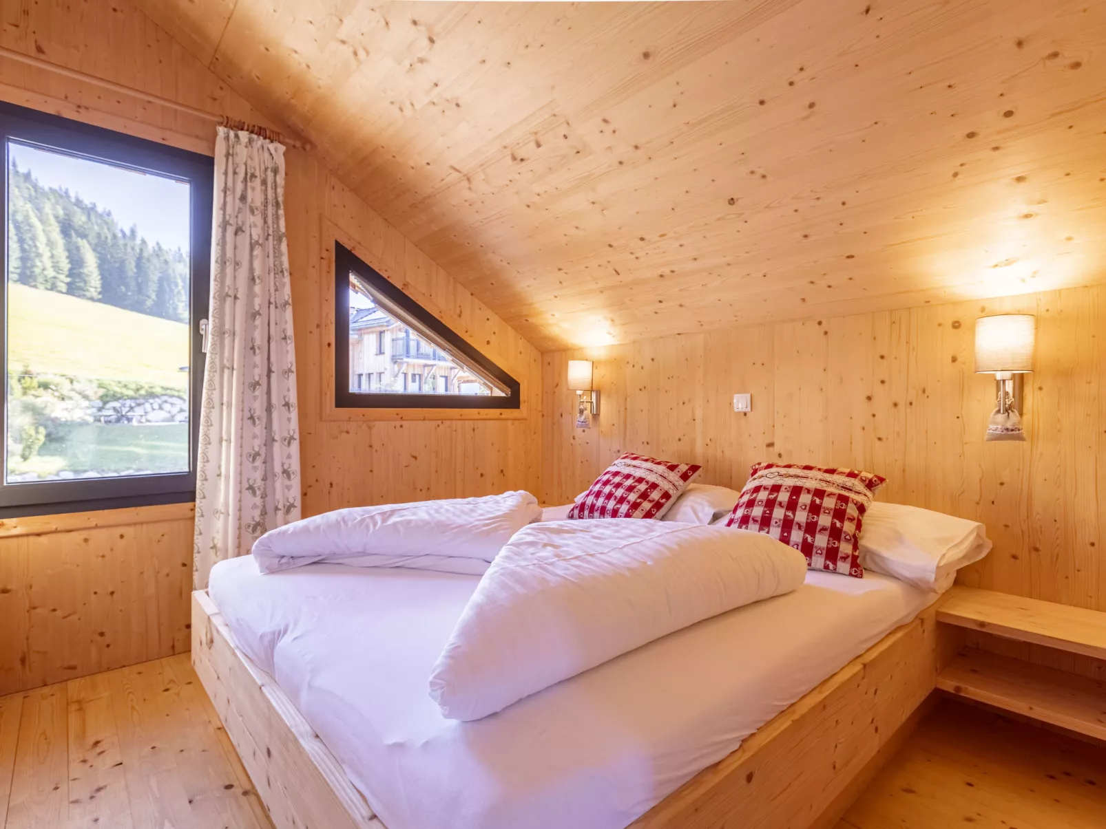 Superior #55 mit IR-Sauna-Inside