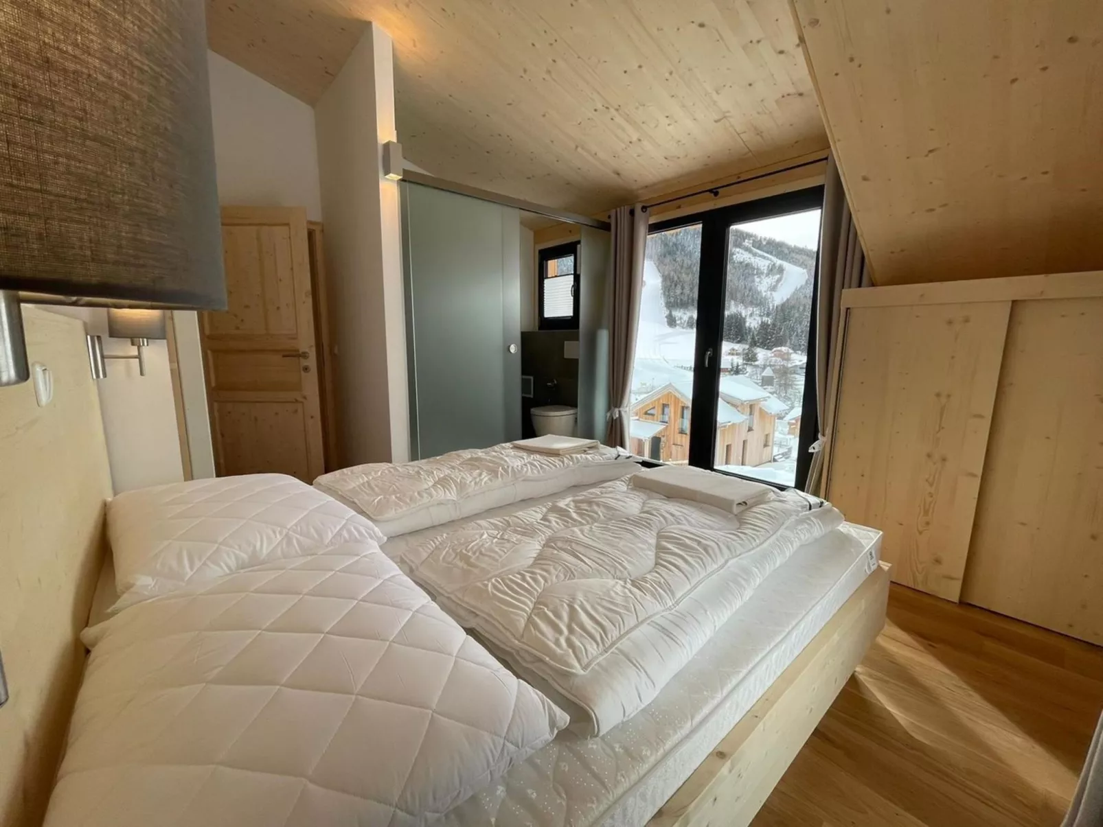 Superior #56 mit IR-Sauna&Sprudelbad-Inside
