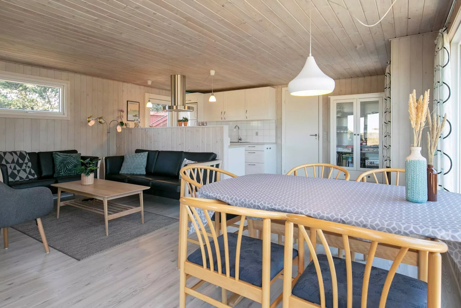 6 person holiday home in Oksbøl-Indoor