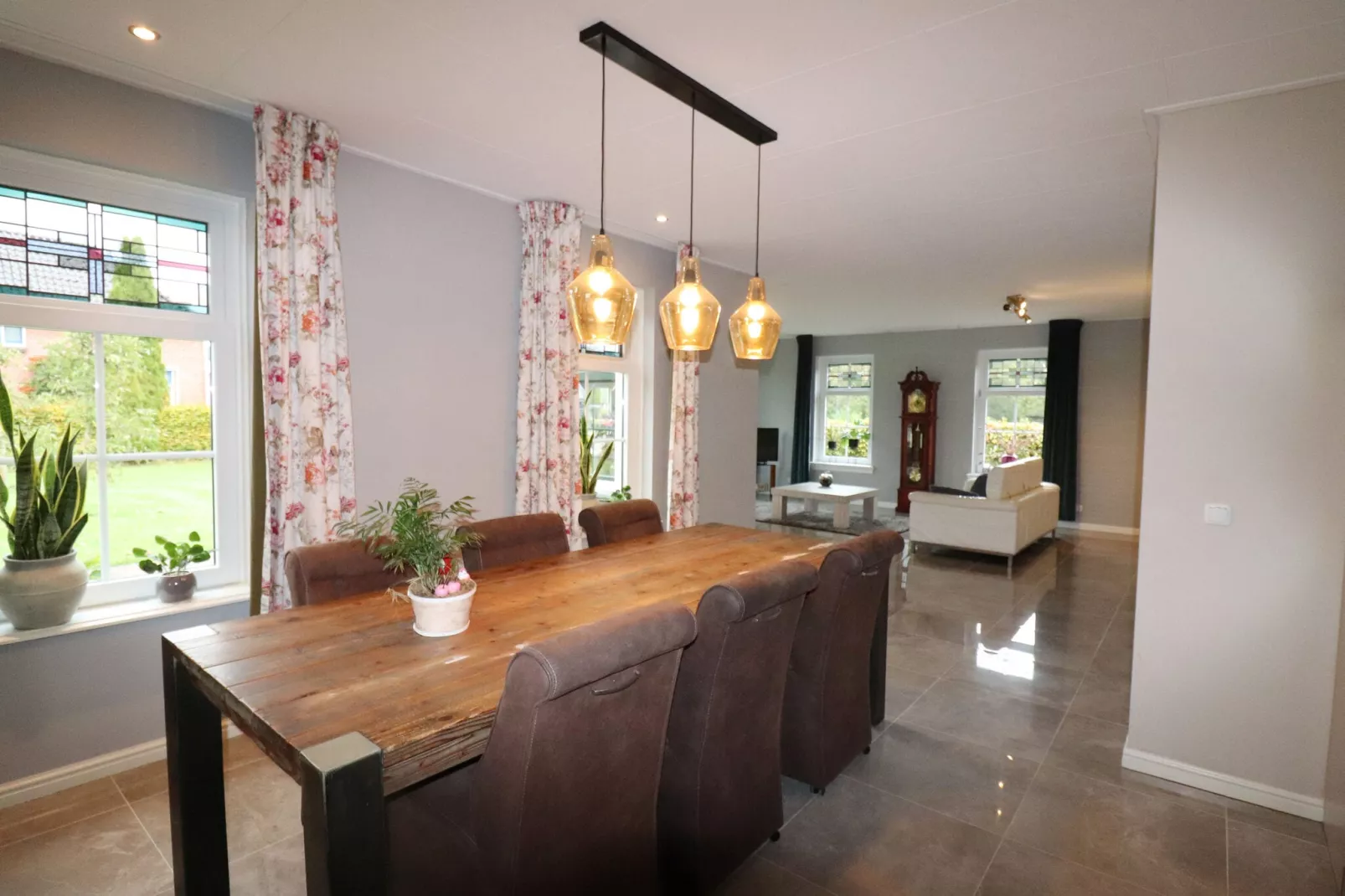 Appartement Notenbomer-Dining room