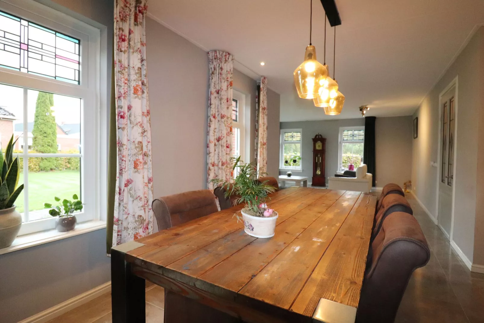Appartement Notenbomer-Dining room