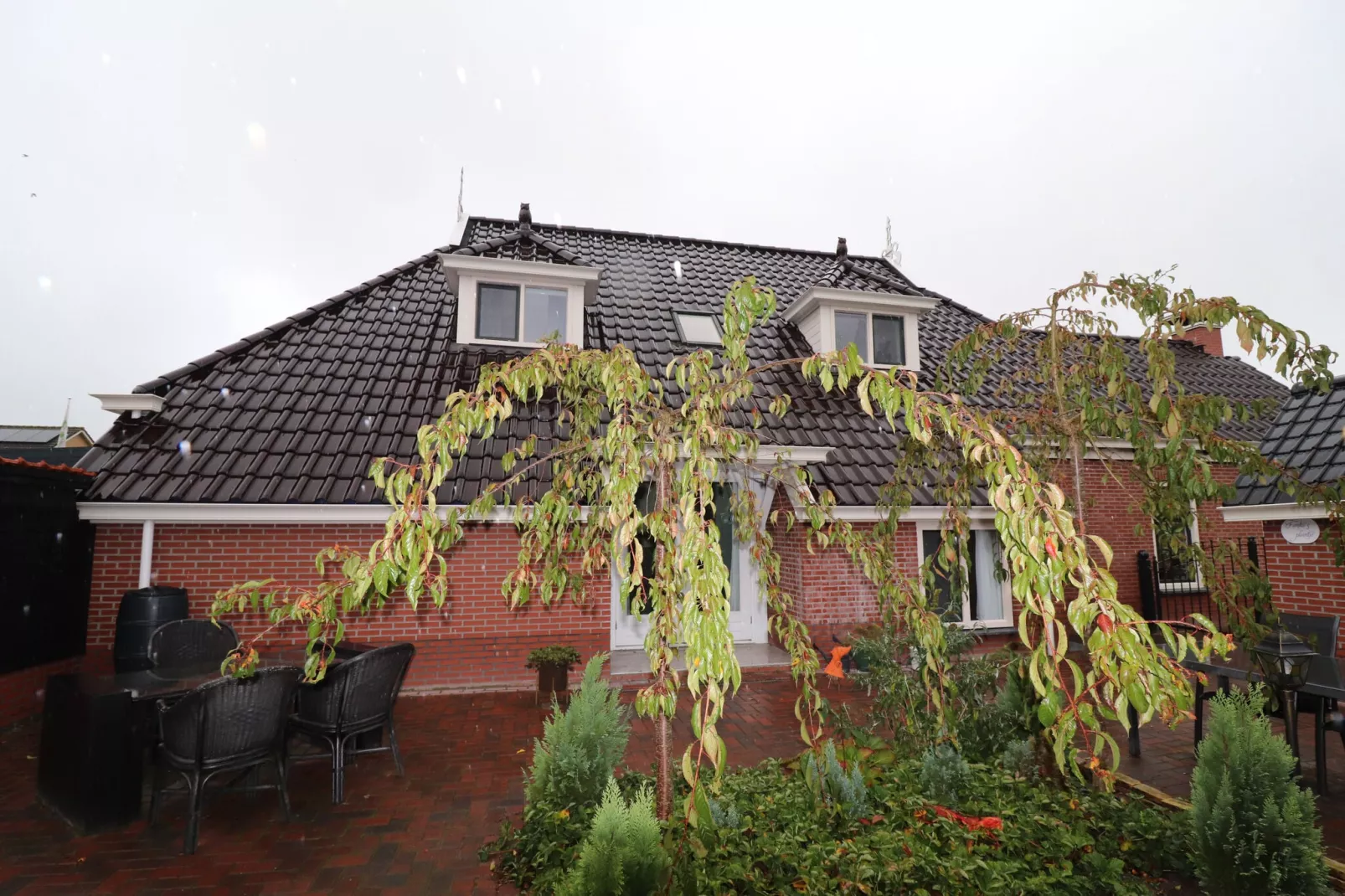 Appartement Notenbomer-Gardens summer
