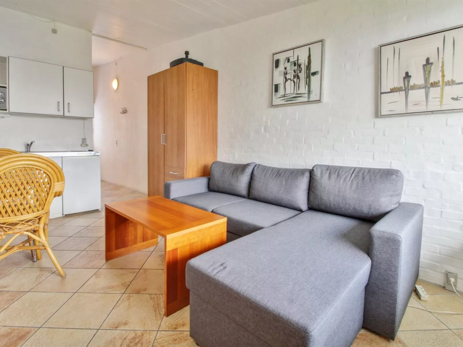 "Tatianna" - 500m from the sea-Inside