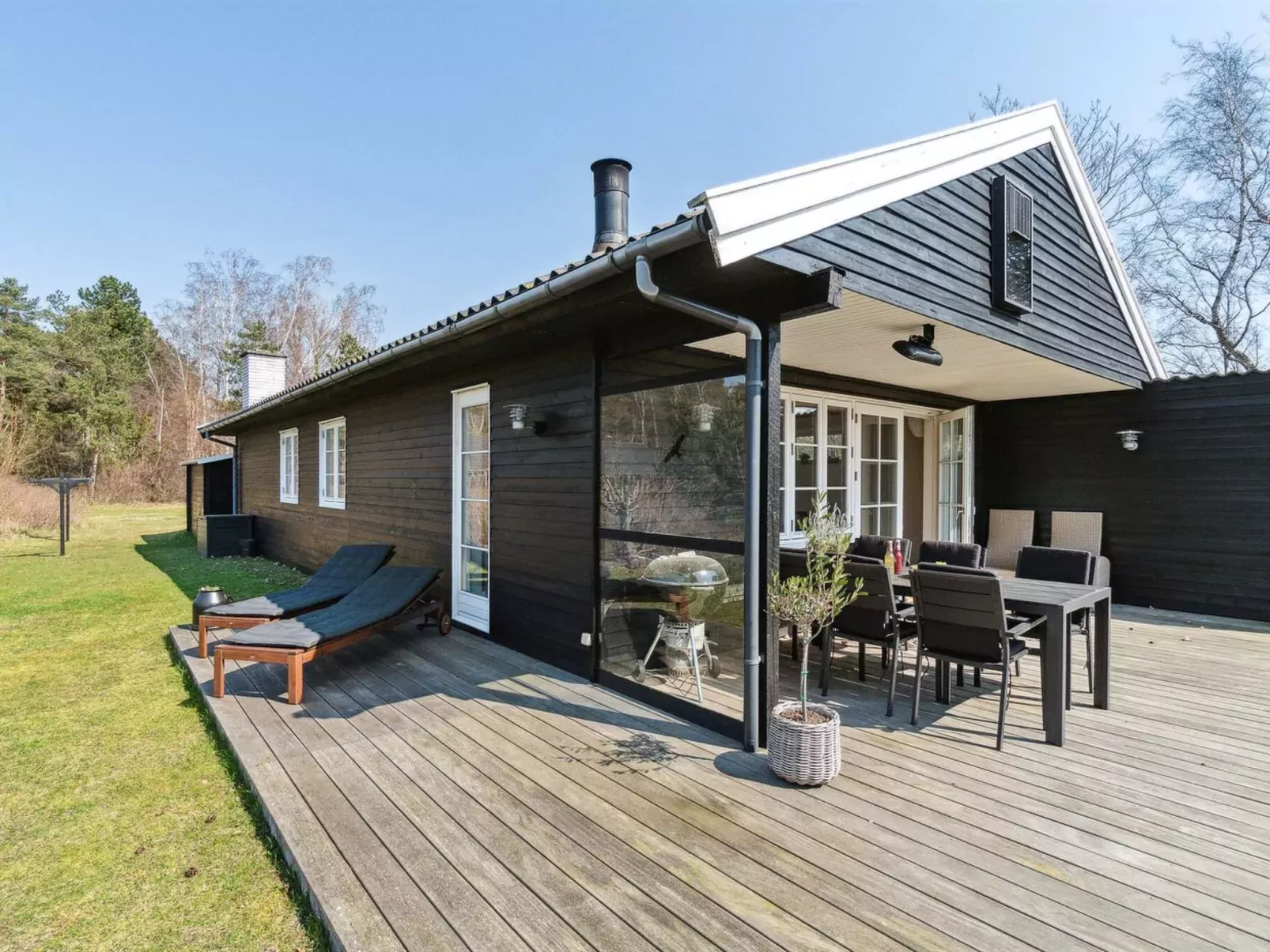 "Peadda" - 150m from the sea-Outside