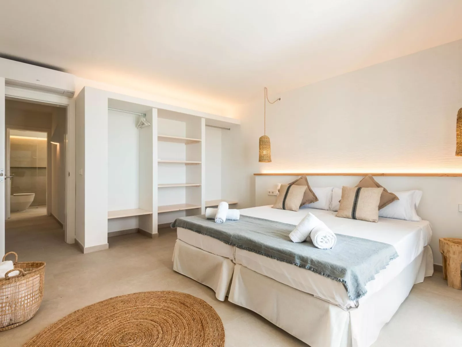 Villa Atalis-Inside
