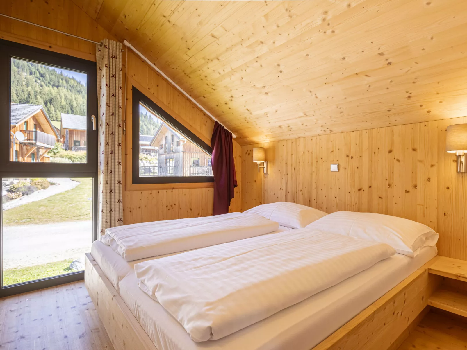 Premium #7 mit IR-Sauna&Sprudelbad-Inside